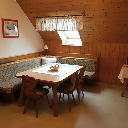 Gerstbreinhof 3*