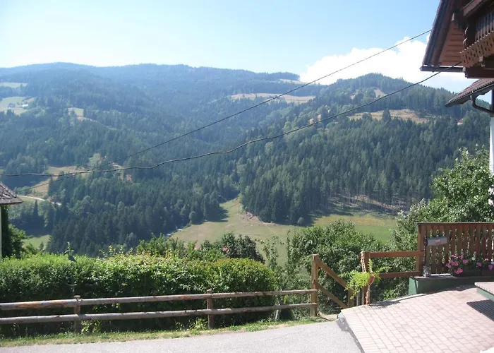 Gerstbreinhof לינה וארוחת בוקר 3*